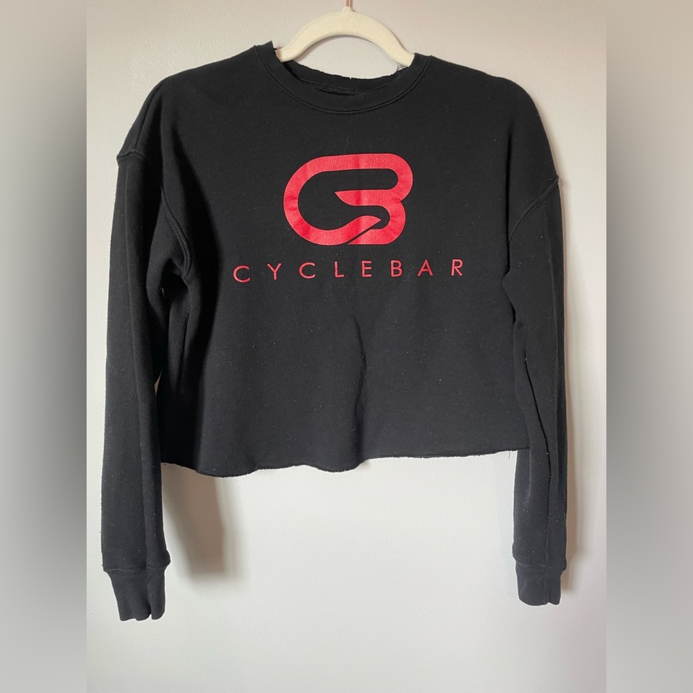 CycleBar Cozy Cropped Crewneck Sweatshirt | Small | Black | CYCLEBAR